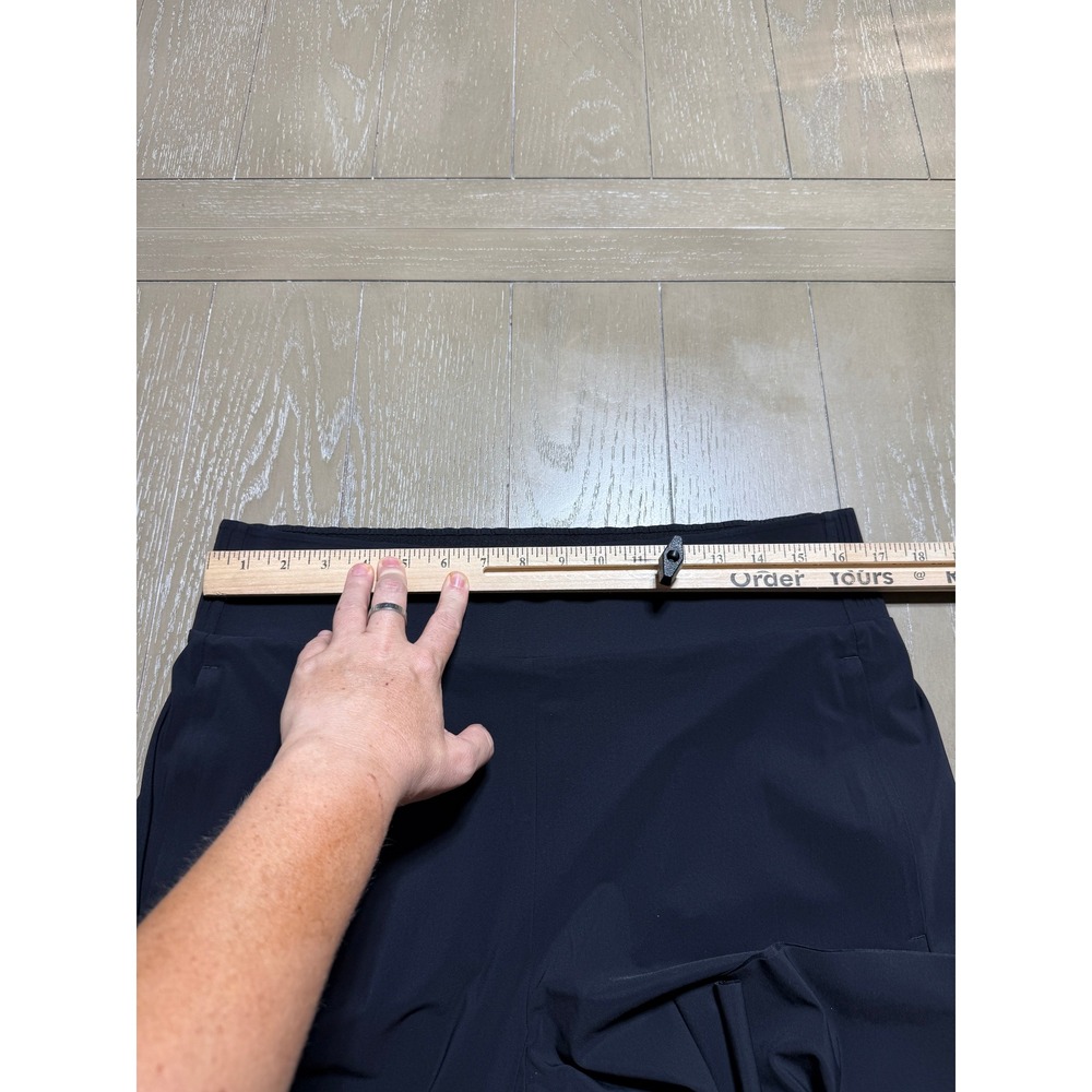 Athleta Cosmic Pant Womens Large Black Wide Leg Smocked Waist Lightweight - Picture 10 of 13